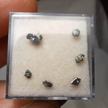 Charger l&#39;image dans la galerie, Arsénopyrite de l&#39;Allier

