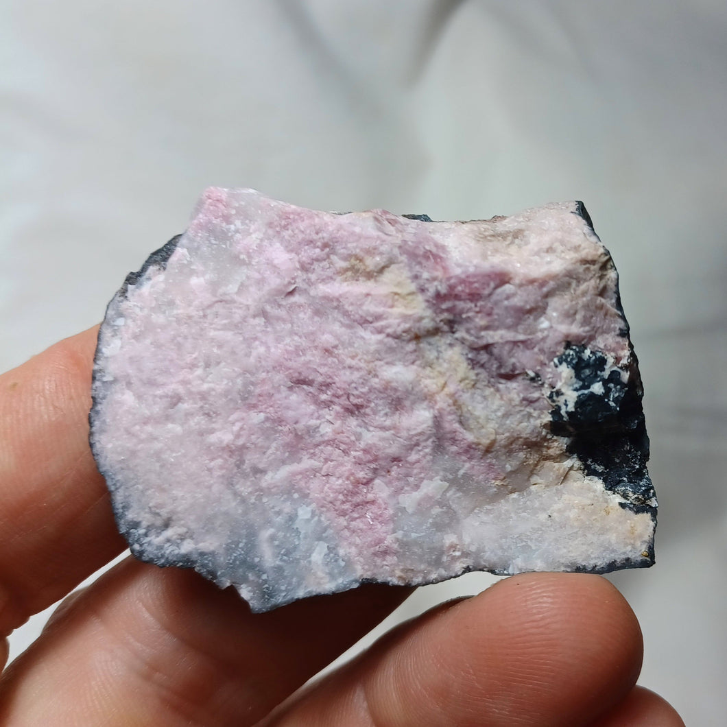 Friedelite et Rhodochrosite des Pyrénées