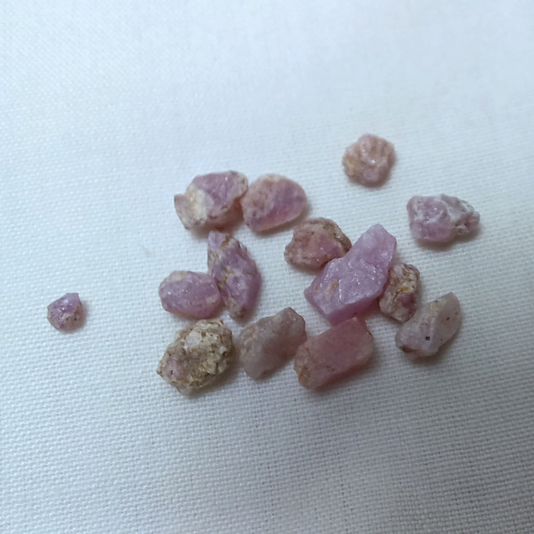 Corindons rubis d'Auvergne