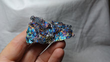 Load image into Gallery viewer, Chalcopyrite irisée
