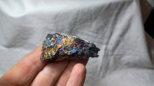Load image into Gallery viewer, Chalcopyrite irisée
