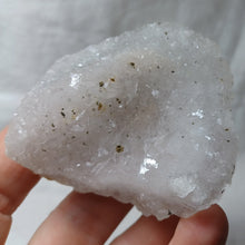 Charger l'image dans la galerie, Pyrrhotite sur Fluorite
